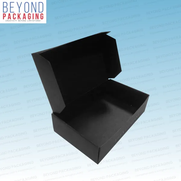 Black Mailer Boxes