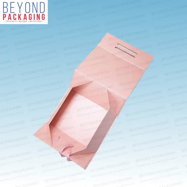 Magnetic Flap Boxes - Collapsible